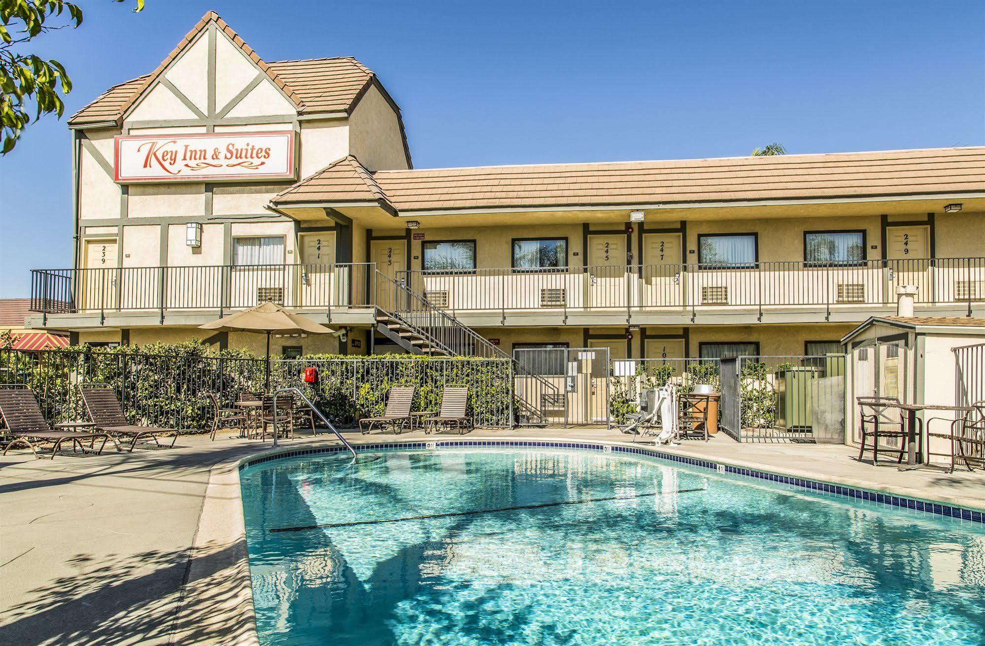 Lemon Heights Inn Tustin Exterior photo