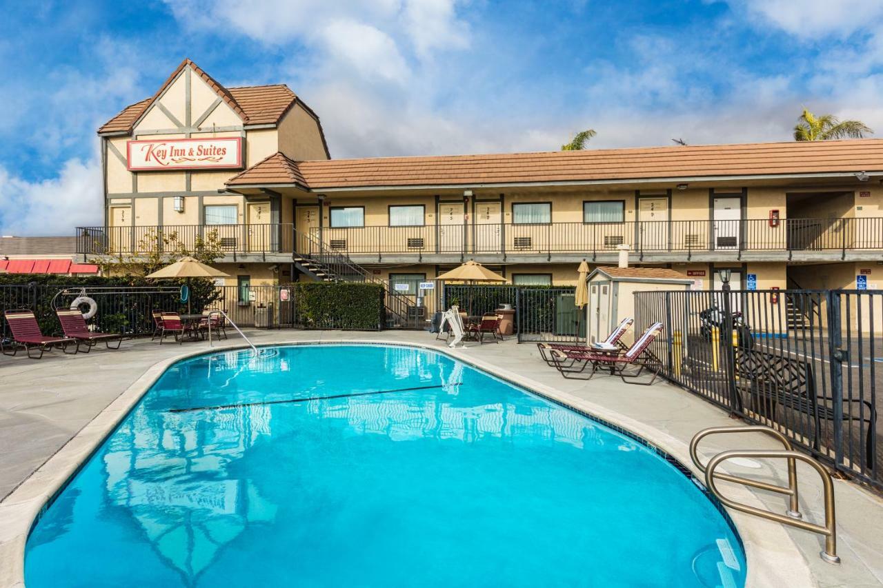 Lemon Heights Inn Tustin Exterior photo